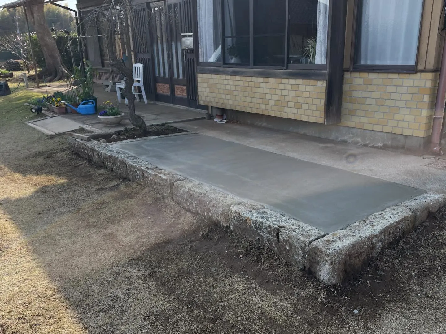 土間コンクリート打ち